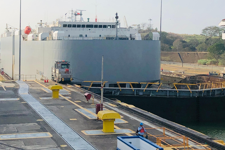 Panama city : Visite privée du canal de Panama et de la ville avec escale