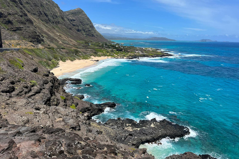 Oahu: Circle Island Tour on a full day or two half days NORTH LOOP - Half-Day: North Shore and Island Flavors.