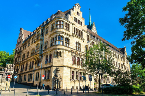 Duisburg: Walking Tour with a Local 120 min - Private Tour