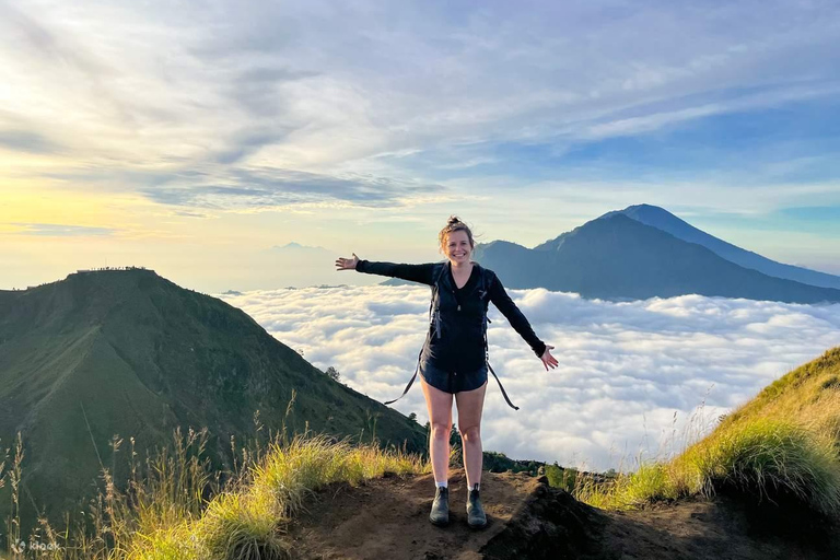 Vanuit Ubud: Mount Batur Wandelen met warmwaterbronnenMet ophaalservice in de omgeving van Ubud en Kintamani