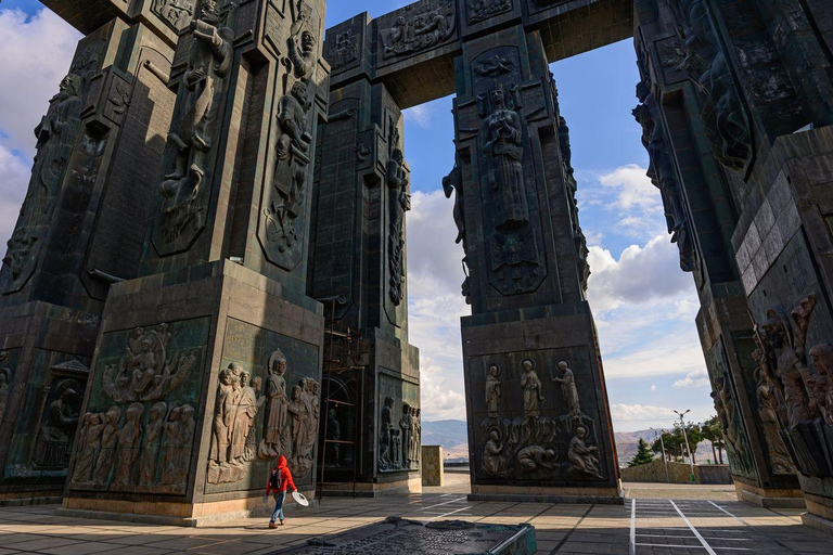 Tbilisi: Old Town, Mtskheta, & Jvari Monastery Tour