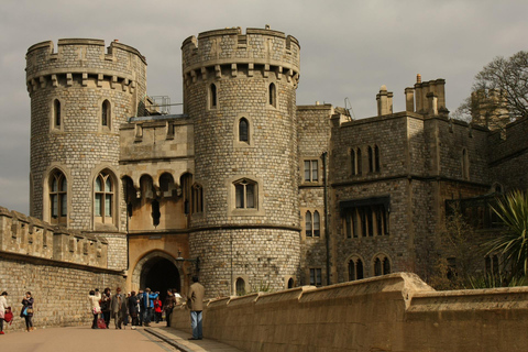 Windsor Castle Hampton Court Palace privétour met pas