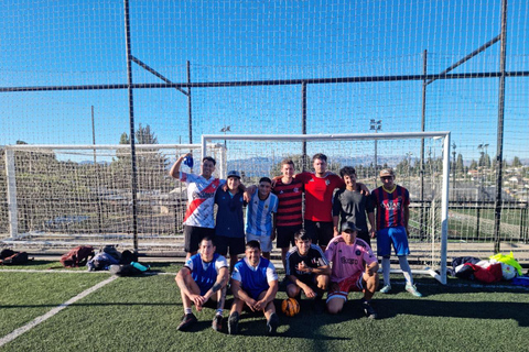 Bariloche: Play Soccer With Locals – Recreational Soccer Experience Bariloche: Play Football With Locals – Recreational Soccer Experience