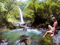 拉福纳（La Fortuna），瀑布，阿雷纳尔火山和温泉之旅 - Housity