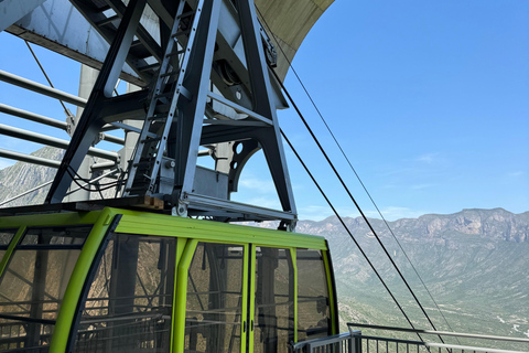 San Pedro: Grutas de Garcia e City Tour com Teleférico