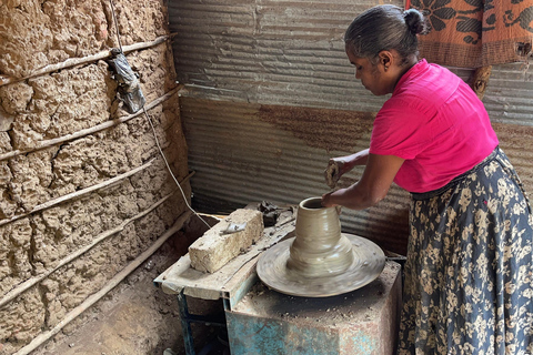 Muriyakadawala: Pottery Workshop From Habarana-Hands-on Clay Pottery Art Experience