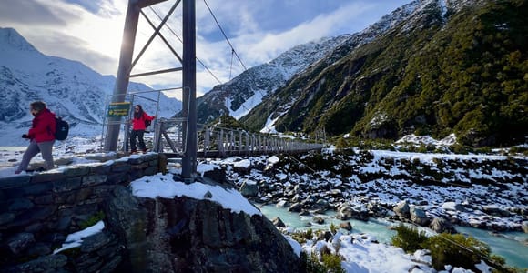 Queenstown: Mt Cook & Hooker Valley Small Group Day Tour