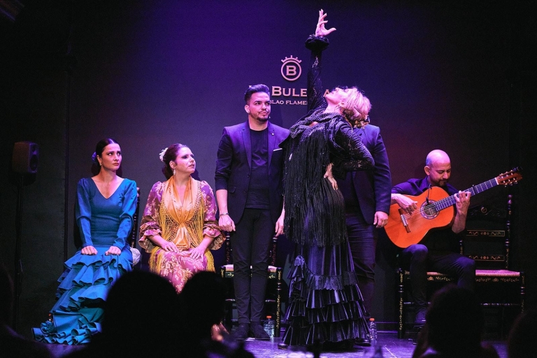 Valencia: Flamenco-Show mit Abendessen im La Bulería