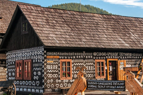 Piešťany: Beckov and Trenčín Castles & Čičmany Tour