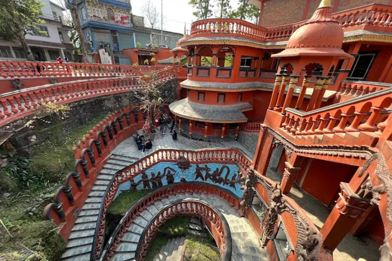 Kathmandu and Pokhara Sightseeing Tour – 5 Days In nepal