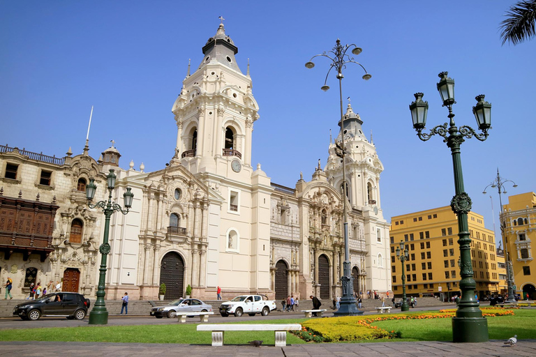 Lima: Jewish History Old Town Private Guided Walking Tour 2-hour: Jewish Daytime Tour