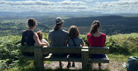 From Edinburgh: Highland Hike, Loch Paddle, and Doune Castle