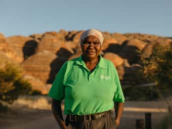 Broome: Fly til Bungles: Beste dagsturen med aboriginske guider