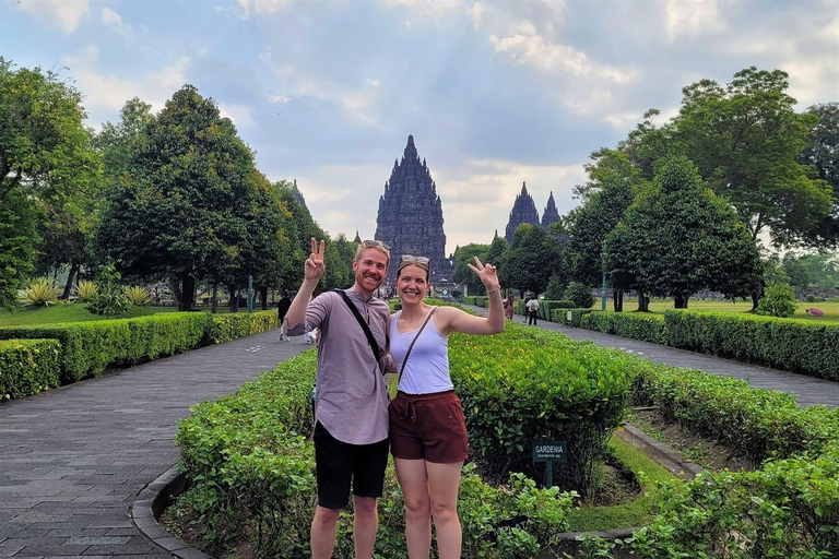 Yogyakarta: Avventura in jeep sul Monte Merapi e tramonto a Prambanan