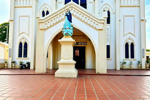Puerto Princesa: City Tour with Snacks and Hotel Drop-Off