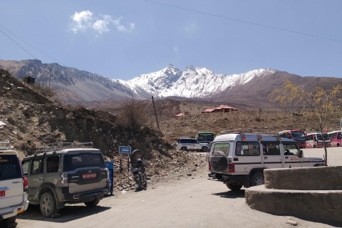 Kathmandu nach Pokhara Transfer mit dem Jeep (Scarpio)