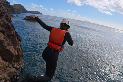 Madère : Aventure Coasteering avec Snorkeling, avec prise en charge