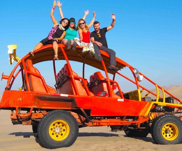 From Lima: 1-day guided tour of Paracas and Huacachina Oasis