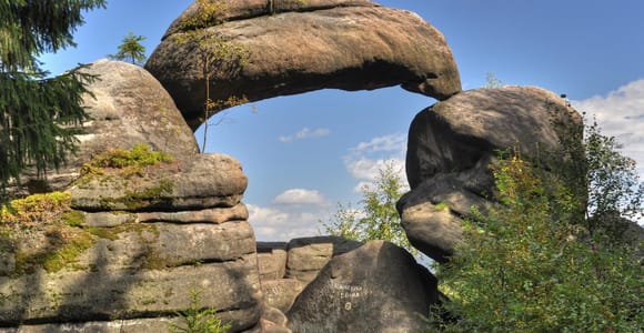 Tagesausflug von Breslau zur Felsenstadt in Adrspach und zur Burg Ksiaz
