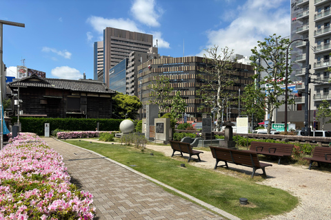 Tsukiji Buitenmarkt Avontuur met Smaakvolle Lekkernijen