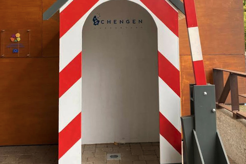 Treviri (Germania), Schengen e castello francese: tour da LussemburgoTrier (DE), Schengen &amp; French Castle: Tour from Luxembourg