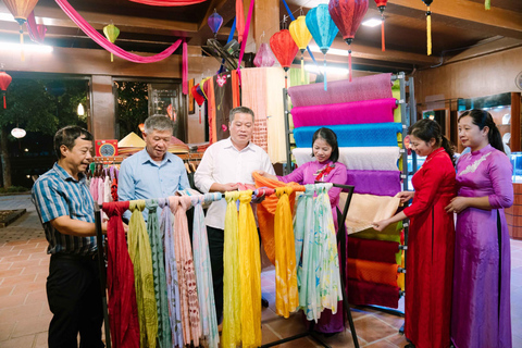 Hanoi: Parfümpagode mit Bootsfahrt oder Lotus-SeidendorfPrivate Tour: Parfümpagode, Lotus-Seidendorf und Weihrauch