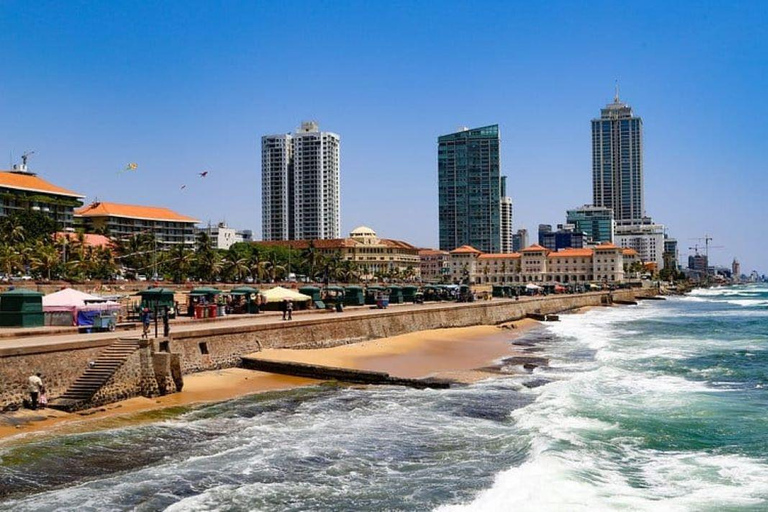 Colombo: Gangaramaya Temple and City Highlights Tour