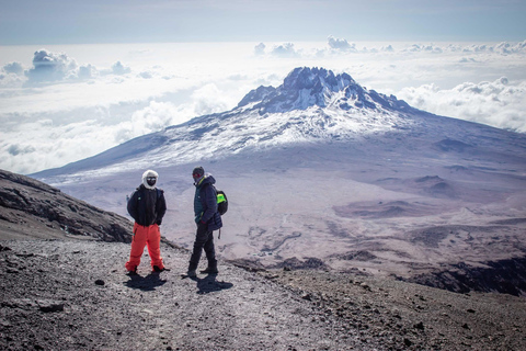 Moshi/Arusha: Kilimanjaro Day Trek~Lemosho, Marangu, Machame Arusha : Machame route day hike