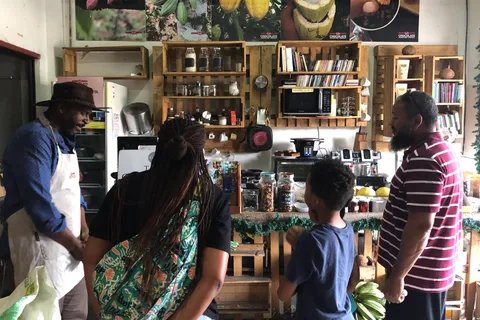 Discover Limón: Cultural and Historical Downtown Walk