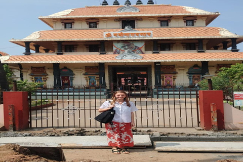 Kochi: Tuk-Tuk-Ausflug mit versteckten SchätzenKochi: Ausflug mit dem Tuk-Tuk zu versteckten Schätzen