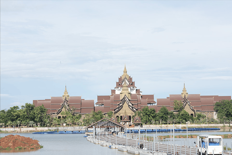 Vientiane: Lao Art Museum Entry Ticket