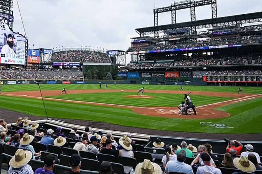 Denver: Colorado Rockies Baseball Spiel Ticket im Coors Field. Foto: GetYourGuide