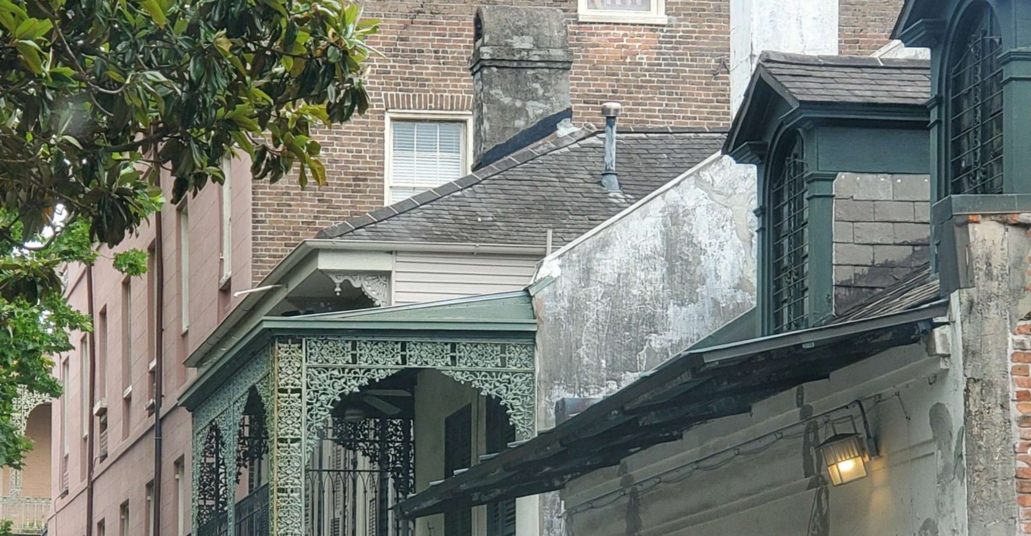 New Orleans, 2-Hour French Quarter History and Voodoo Tour - Housity