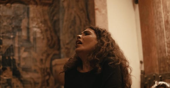Lisbon: Fado Midnight at Mesa de Frades
