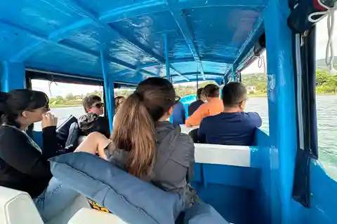 Vanuit Panajachel: Rondvaart over het Atitlan meer met verblijf in een Mayahuis