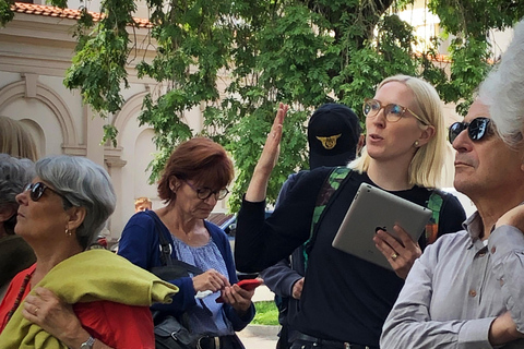 Vilnius: Old Town Walking Tour with a Local Guide