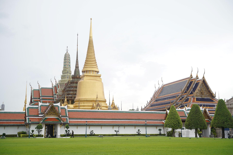 Bangkok: Grand Palace, Wat Pho, Wat Arun Sacred & Local Tour Tha Maharaj
