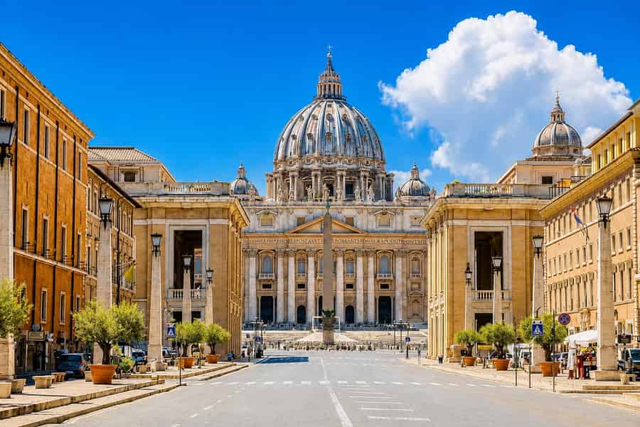 Vatikan: Eintrittskarte für die Domkuppel des Petersdoms, Papstgräber, Audiotour. Foto: GetYourGuide Vatikan: Eintrittskarte für die Domkuppel des Petersdoms, Papstgräber, Audiotour. Foto: GetYourGuide