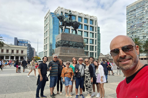 Montevideo: Private &amp; personalisierte Tour mit lokalem Guide