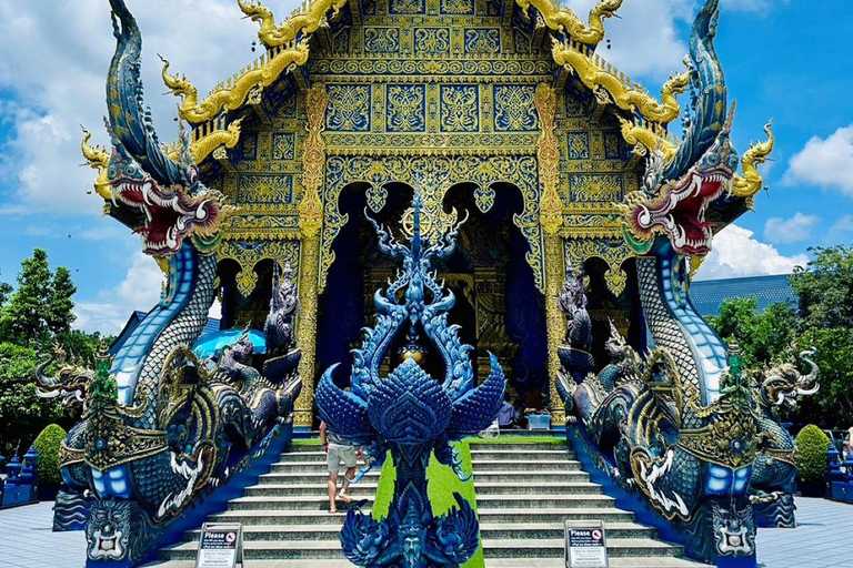 Chiangrai : Half Day Tour 3 Famous Temples / (Private tour)