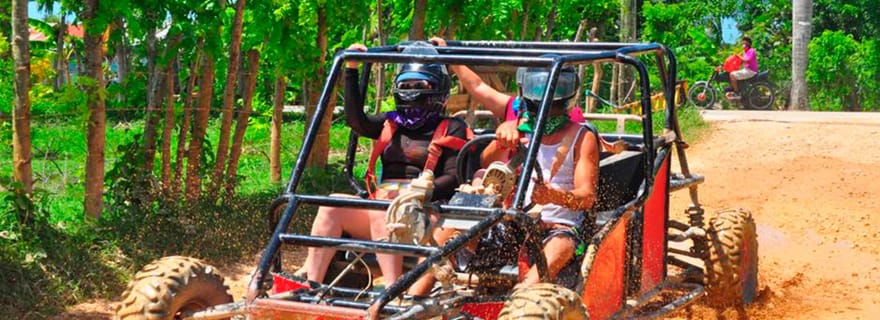Saint-Domingue : excursion en buggy, rivière Chavón et plage de Bayahibe