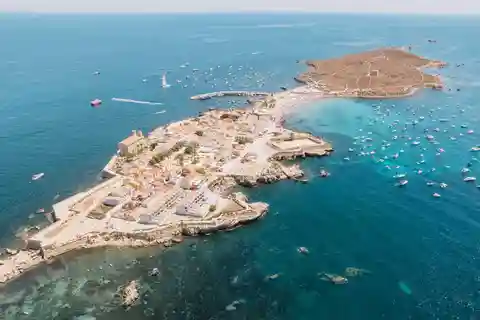 DE ALICANTE: EXCURSÃO DE LANCHA RÁPIDA À ILHA DE TABARCA, COM SNORKEL