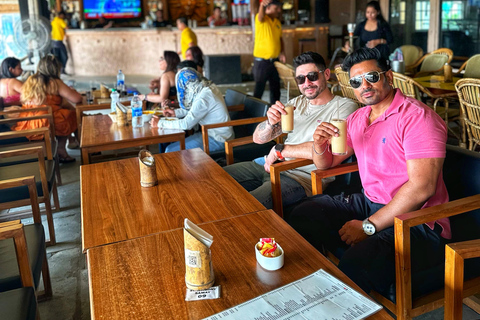 Jaipur Guided Bar Crawl with Hotel Pickup and Drop-off