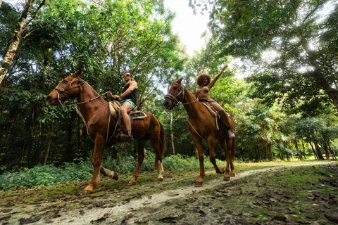 Riviera Maya: Passeio a cavalo, tirolesa e aventura em quadriciclo