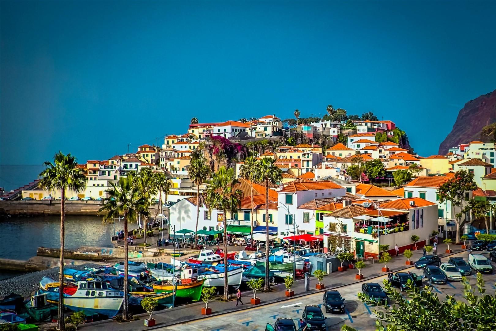 Madeira: Late West Tour mit natürlichen Pools und Klippen