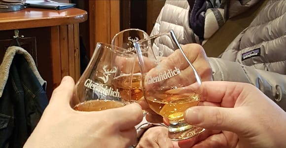 Glasgow: Foodtour zu Fuß mit einem Einheimischen
