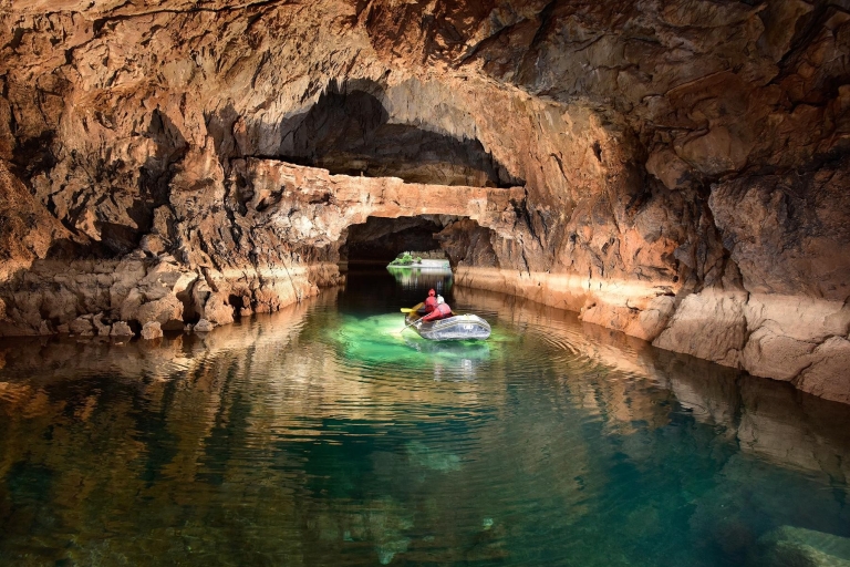 Seite: Altinbesik Höhle und Ormana Dorf Tour mit Bootstour