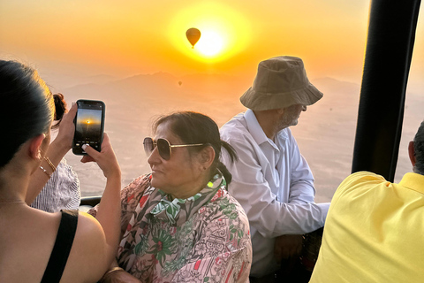 Marrakech: Vuelo en Globo, Desayuno Bereber y Paseo en Camello