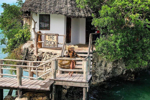Zanzibar: Dining Experience at The Rock Restaurant Zanzibar: The Rock Restaurant & relax at beach