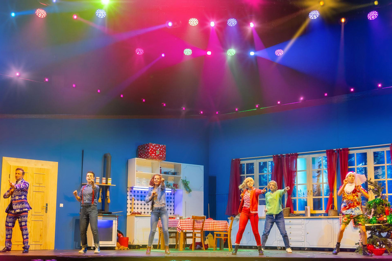 Hamburg: Christmas with Bibi & Tina – The Musical